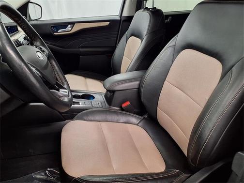 2021 Ford Escape TITANIUM