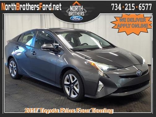 2017 Toyota Prius FOUR