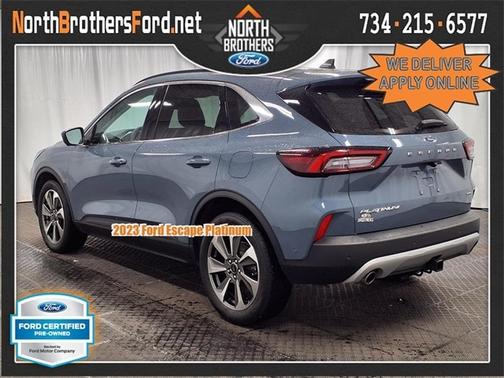 2023 Ford Escape PLATINUM