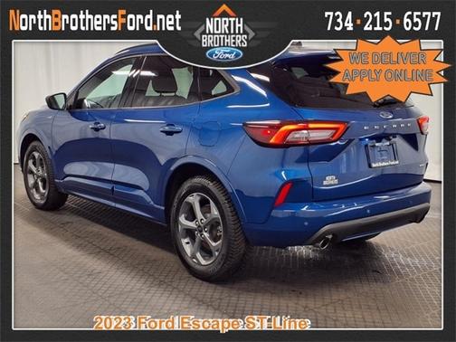 2023 Ford Escape ST-LINE