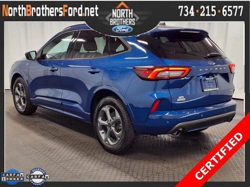 2023 Ford Escape ST-LINE