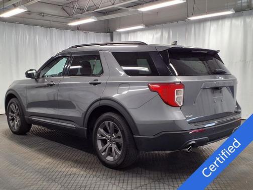 CARBONIZED GRAY METALLIC 2023 Ford Explorer XLT