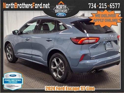 2024 Ford Escape ST-LINE