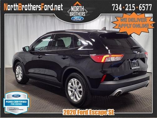 2020 Ford Escape SE