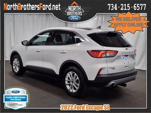 2022 Ford Escape SE