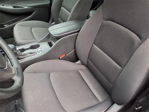 2024 Chevrolet Malibu LT W/1LT