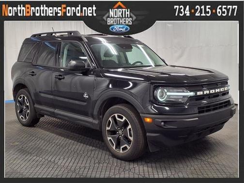 SHADOW BLACK 2023 Ford Bronco Sport OUTER BANKS