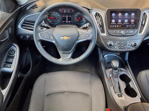 2024 Chevrolet Malibu LT W/1LT