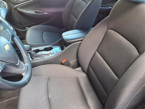 2024 Chevrolet Malibu LT W/1LT