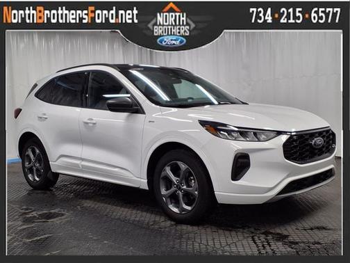 OXFORD WHITE 2023 Ford Escape ST-LINE