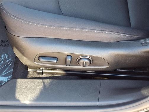 2024 Chevrolet Malibu LT W/1LT