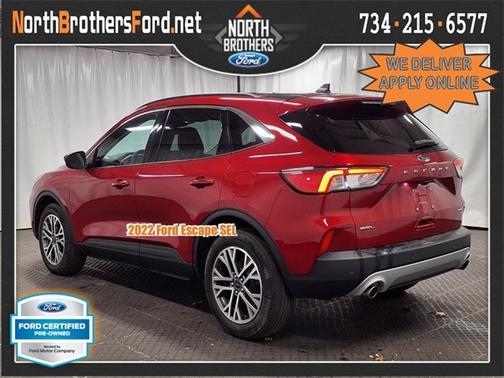2022 Ford Escape SEL