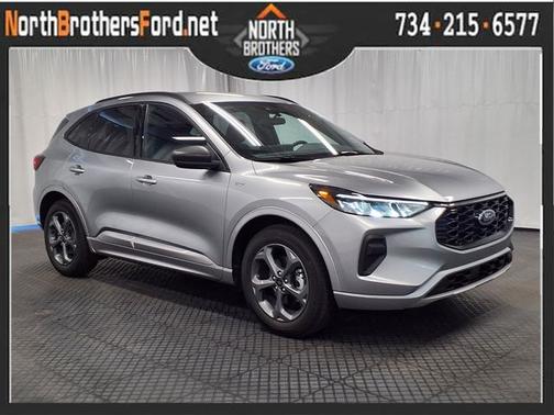 ICONIC SILVER METALLIC 2024 Ford Escape ST-LINE