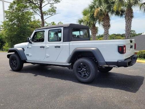 2025 Jeep Gladiator Sport