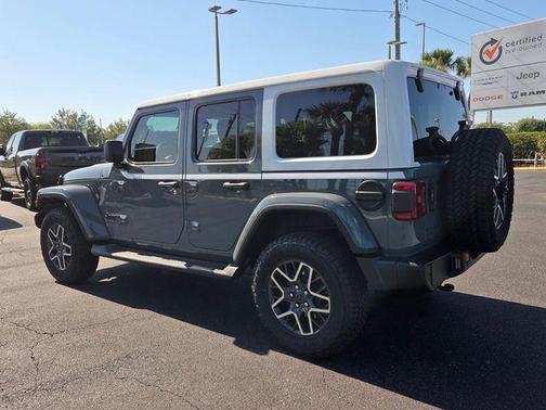 Anvil Clearcoat 2026 Jeep Wrangler Sahara