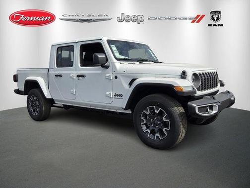 Bright White Clearcoat 2026 Jeep Gladiator Sport