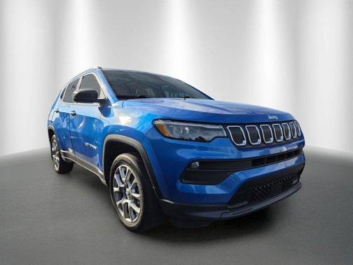 Laser Blue 2022 Jeep Compass Latitude Lux