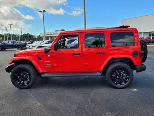 2023 Jeep Wrangler 4xe Sahara