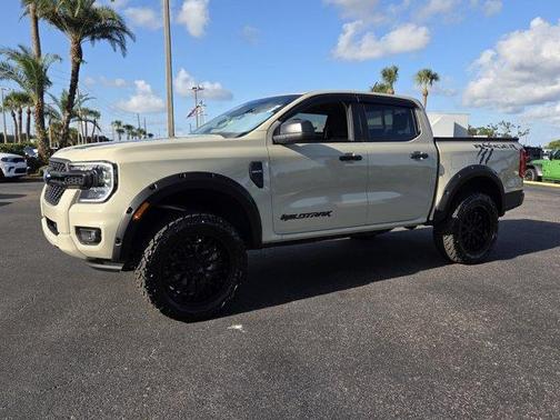 Desert Sand 2025 Ford Ranger XL