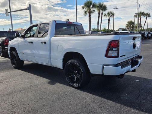 Bright White Clearcoat 2023 RAM 1500 Big Horn