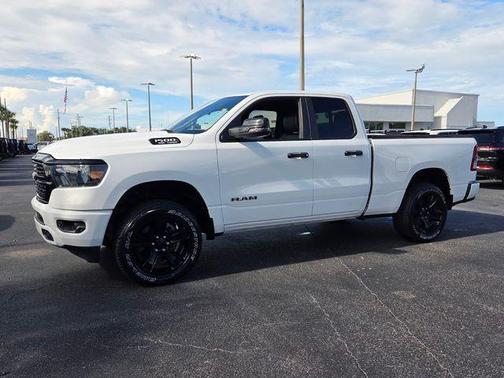 Bright White Clearcoat 2023 RAM 1500 Big Horn