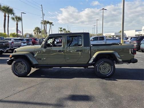 2026 Jeep Gladiator Sport