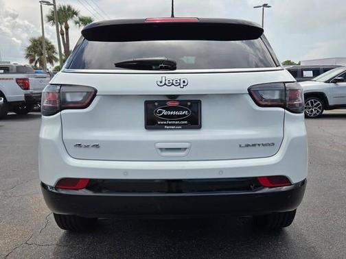 Bright White Clearcoat 2025 Jeep Compass Limited