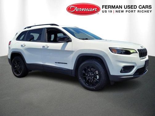 2023 Jeep Cherokee Altitude Lux