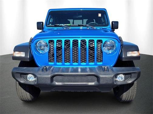 2022 Jeep Gladiator Sport