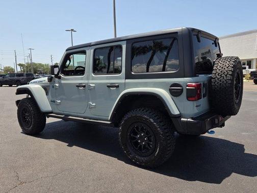 Earl Clearcoat 2023 Jeep Wrangler 4xe Rubicon