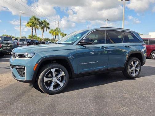 Steel Blue 2026 Jeep Grand Cherokee Limited