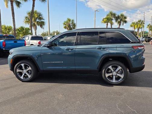 Steel Blue 2026 Jeep Grand Cherokee Limited