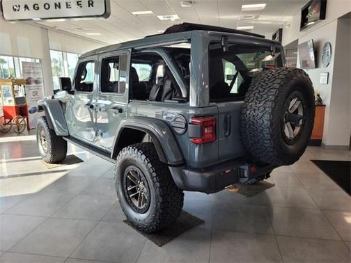 2025 Jeep Wrangler Rubicon 392