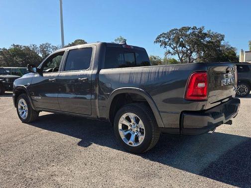 Granite Crystal Clearcoat Metallic 2026 RAM 1500 Big Horn/Lone Star