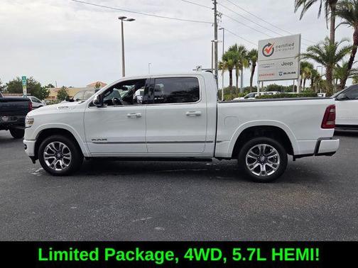 Bright White Clearcoat 2023 RAM 1500 Limited
