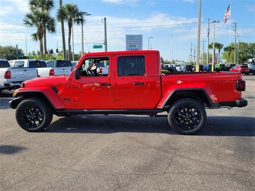 2025 Jeep Gladiator Sport