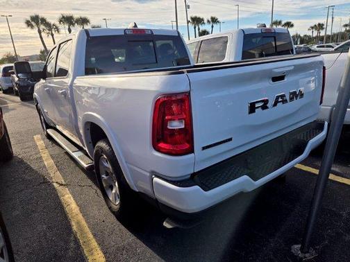 Bright White Clearcoat 2025 RAM 1500 Big Horn/Lone Star