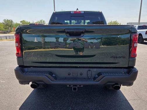 Serrano Red 2026 RAM 1500 Rebel