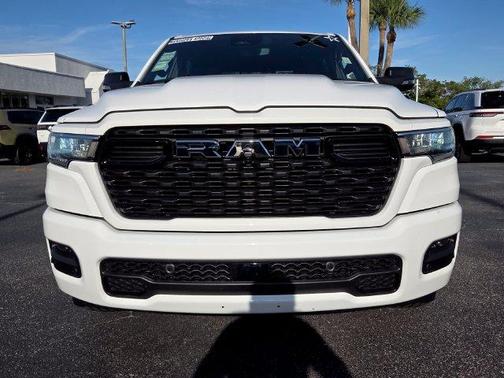 Bright White Clearcoat 2026 RAM 1500 Big Horn/Lone Star