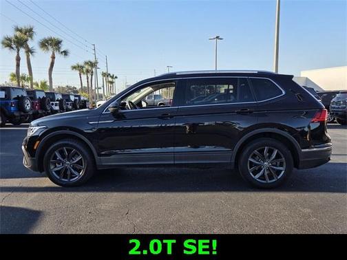 2022 Volkswagen Tiguan 2.0T SE