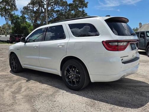 White Knuckle Clearcoat 2026 Dodge Durango GT Plus HEMI V8