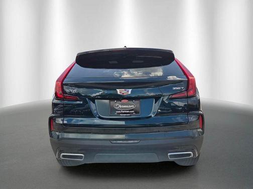 Emerald 2025 Cadillac XT4 Premium Luxury