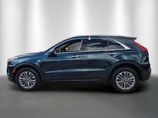 Emerald 2025 Cadillac XT4 Premium Luxury