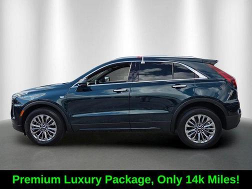 Emerald 2025 Cadillac XT4 Premium Luxury