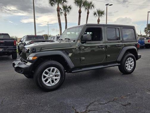 Sarge Green Clearcoat 2023 Jeep Wrangler Sport