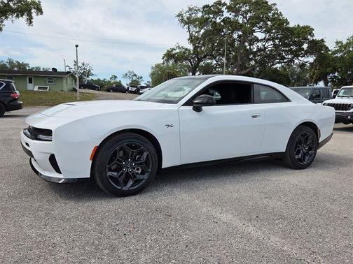 Bright White Clearcoat 2026 Dodge Charger R/T