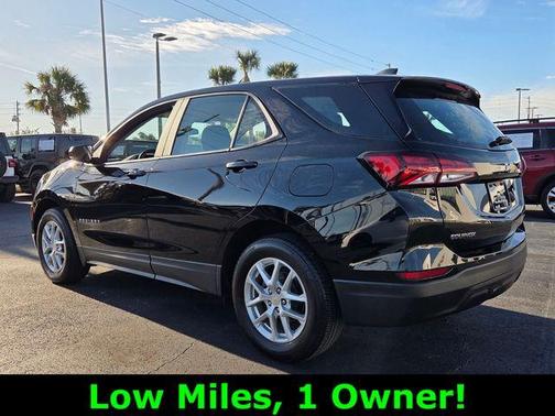 2023 Chevrolet Equinox LS