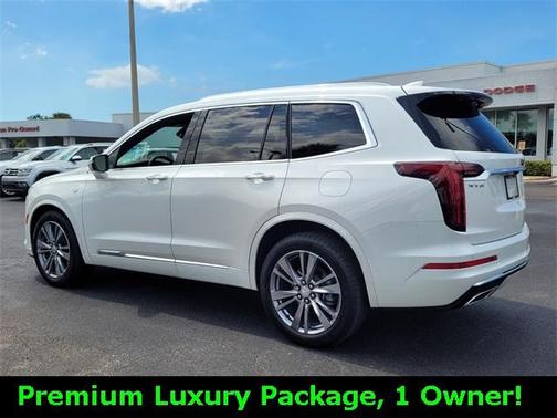 2024 Cadillac XT6 Premium Luxury FWD