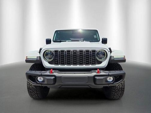 Bright White Clearcoat 2026 Jeep Gladiator Rubicon