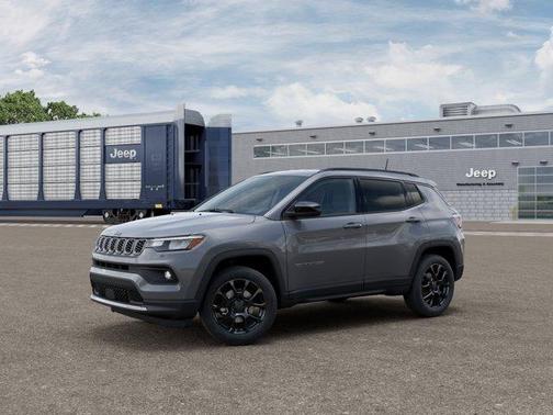Sting Gray Clearcoat 2026 Jeep Compass Latitude